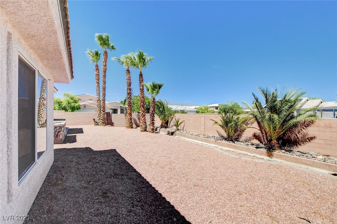 5704 Burdel Street Property Photo 55