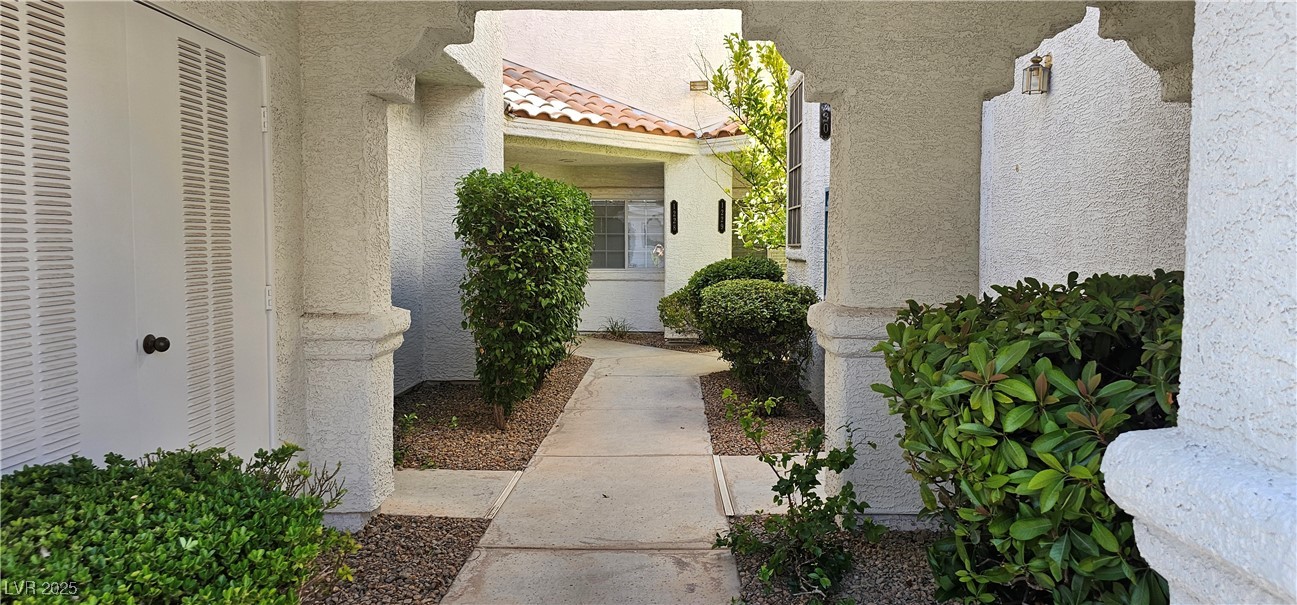 5201 Torrey Pines Drive 1228 Property Photo 1
