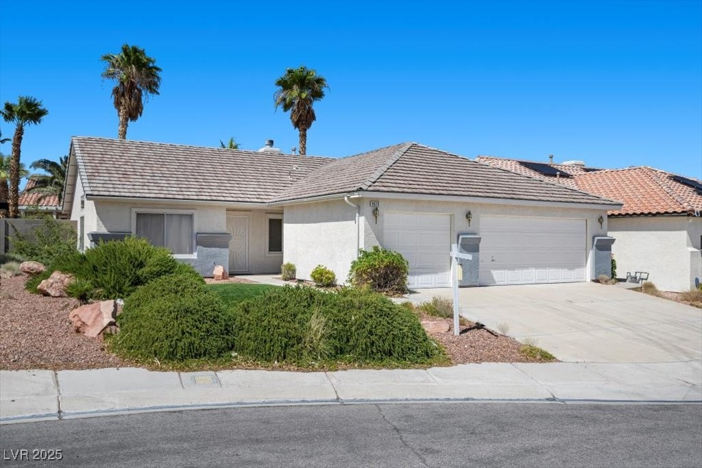 9616 Glengarry Drive Property Photo 4
