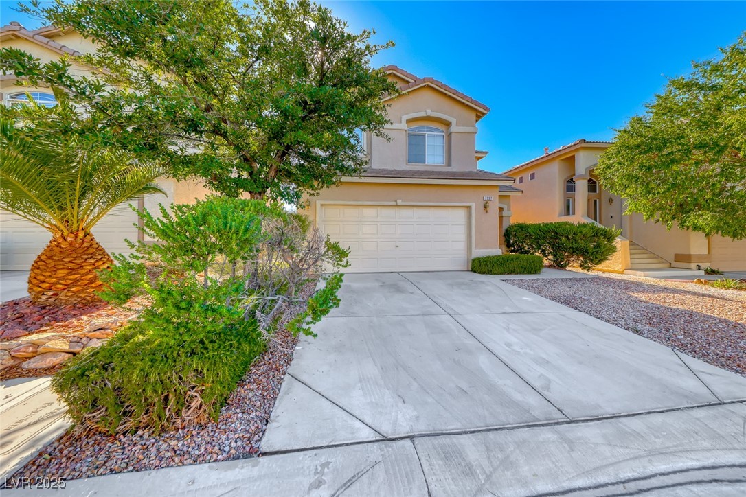 7237 Twin Maples Court Property Photo 3