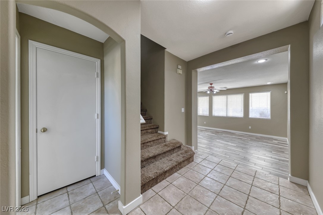 7237 Twin Maples Court Property Photo 5