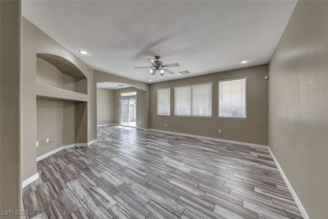 7237 Twin Maples Court Property Photo 7