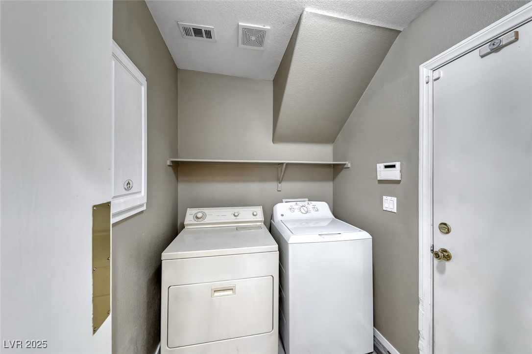 7237 Twin Maples Court Property Photo 35