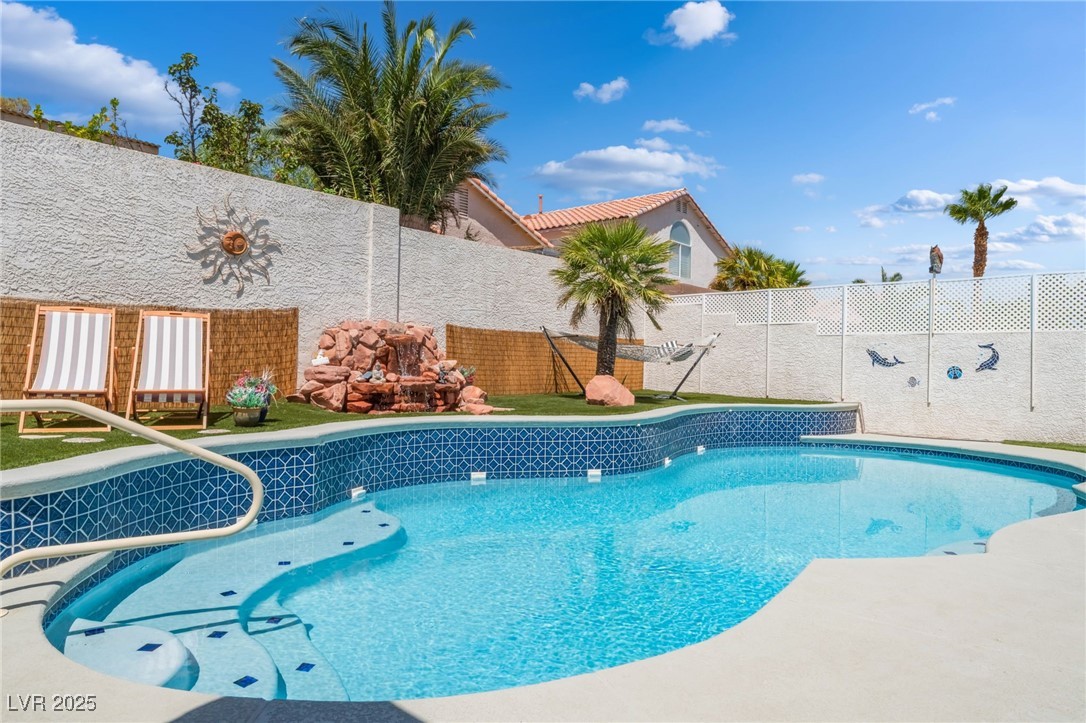 9886 Masked Duck Avenue Property Photo 32