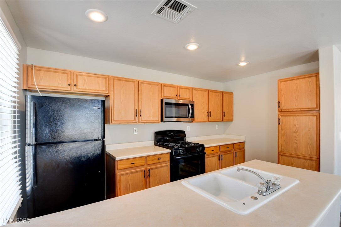 2142 Pillar Pointe Street Property Photo 5