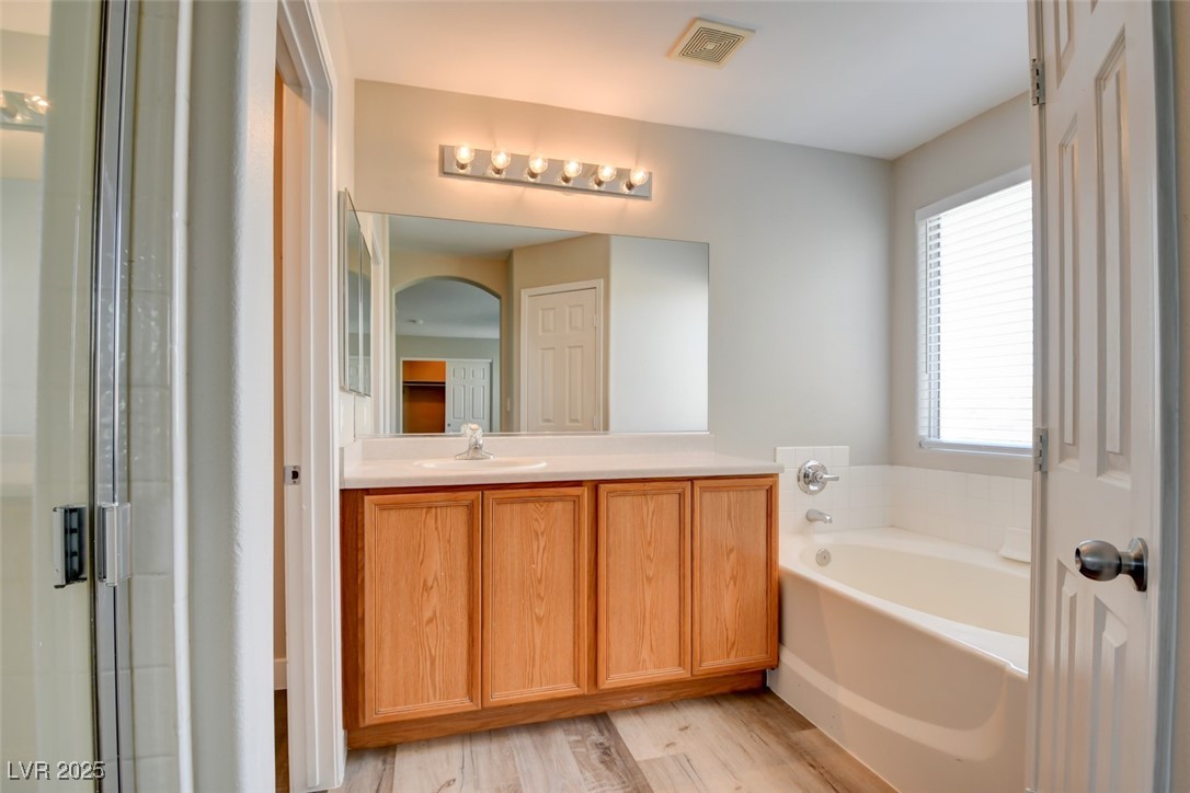 2142 Pillar Pointe Street Property Photo 12