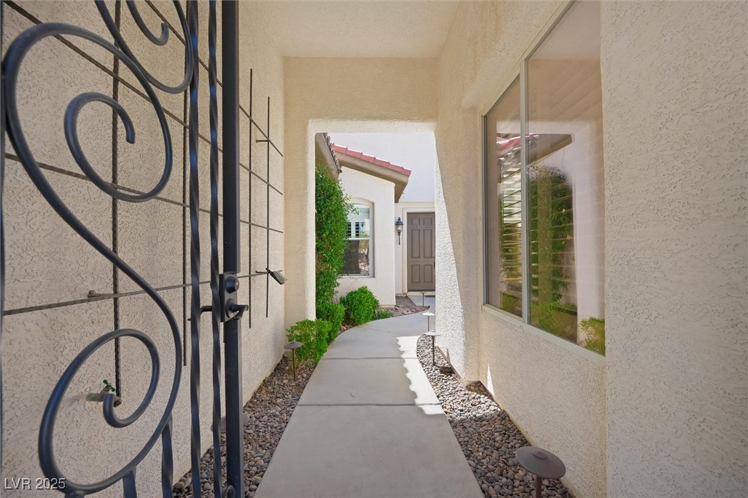 11515 Bollinger Lane Property Photo 3