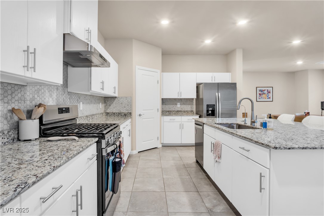 7507 Pink Mimosa Avenue Property Photo 6
