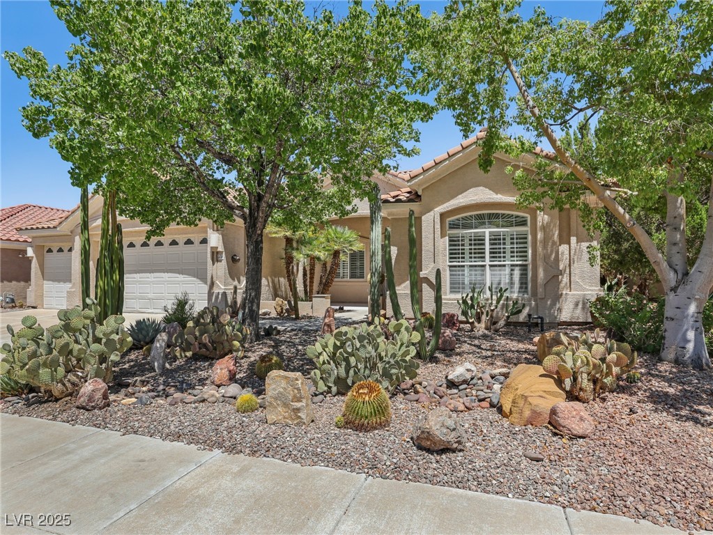 2253 Summerwind Circle Property Photo 4