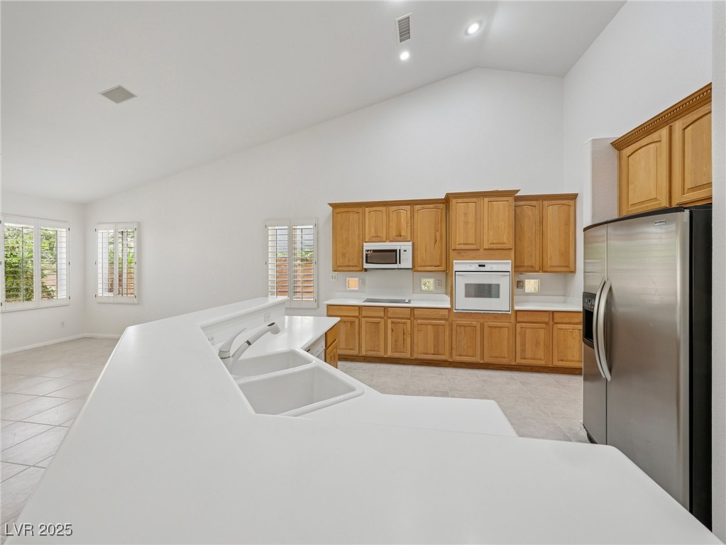 2253 Summerwind Circle Property Photo 16