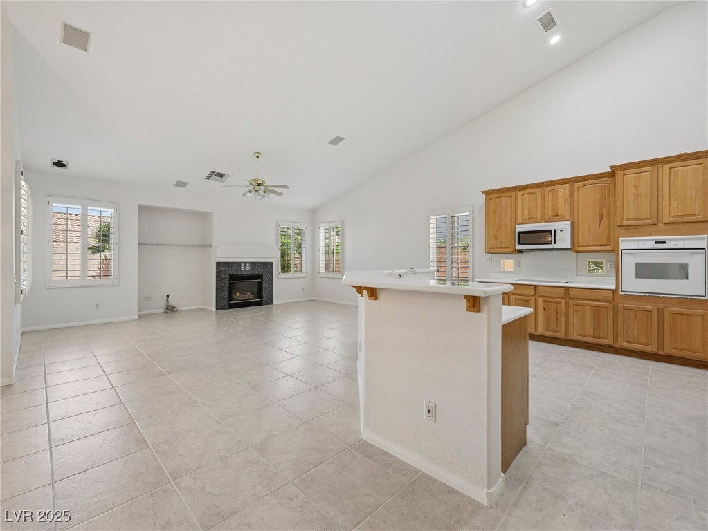 2253 Summerwind Circle Property Photo 17
