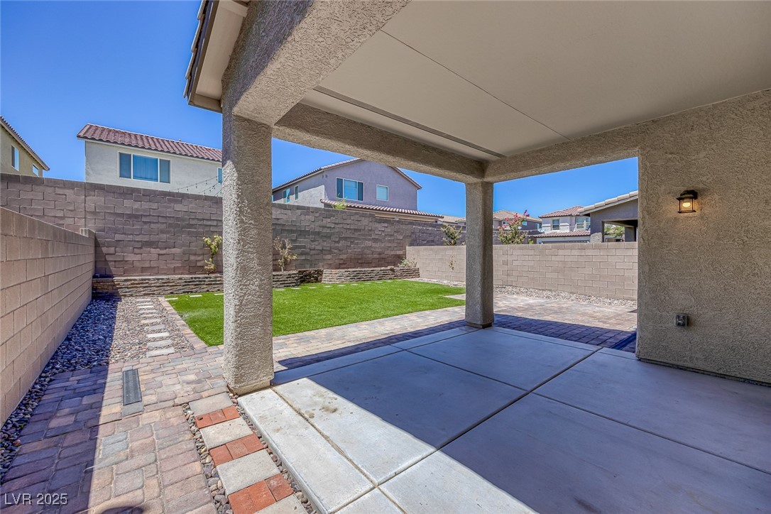 9067 Field Maple Street Property Photo 44