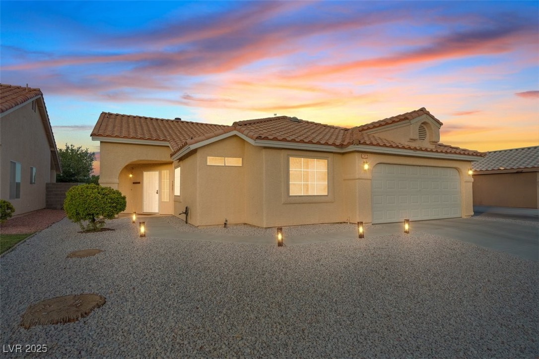 7412 Forest Ivy Street Property Photo 1