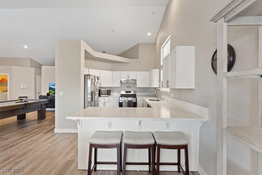 7412 Forest Ivy Street Property Photo 12