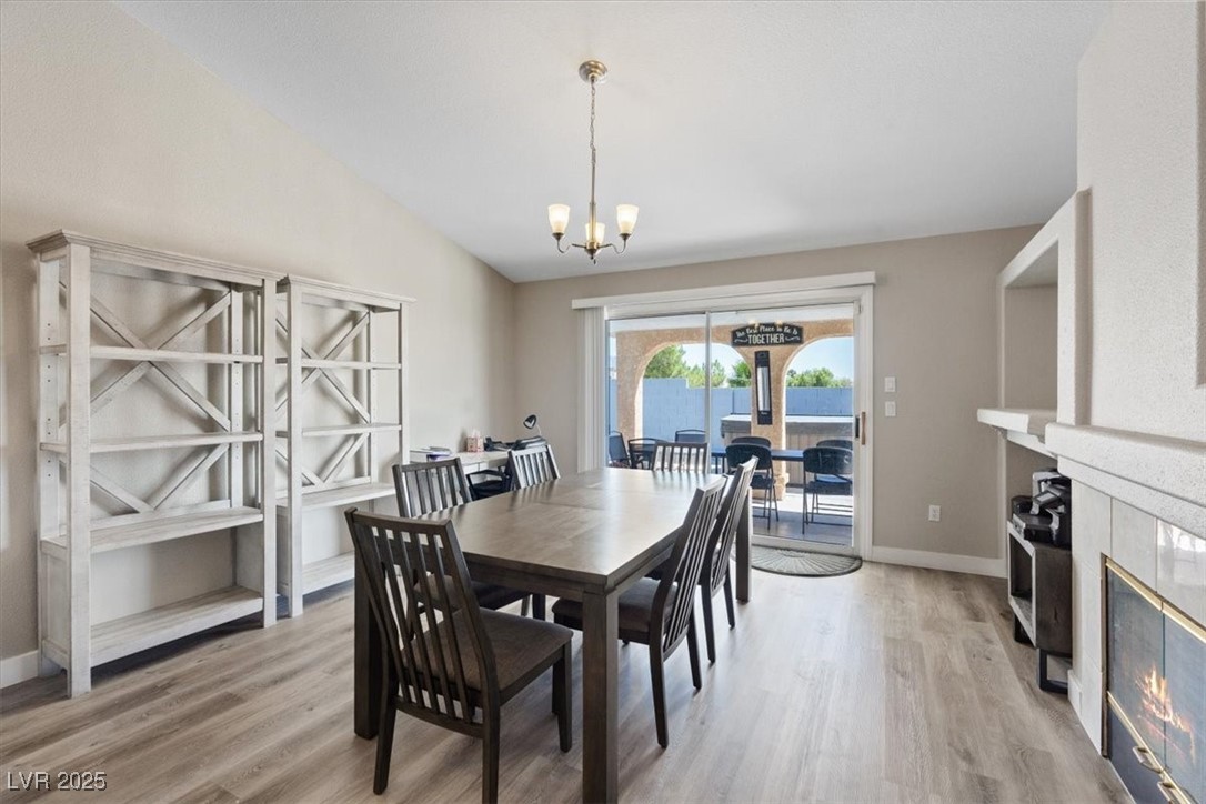 7412 Forest Ivy Street Property Photo 15