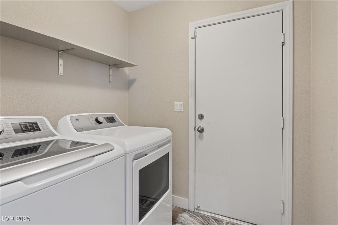 7412 Forest Ivy Street Property Photo 26