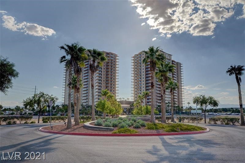 8255 Las Vegas Boulevard 1315 Property Photo 1