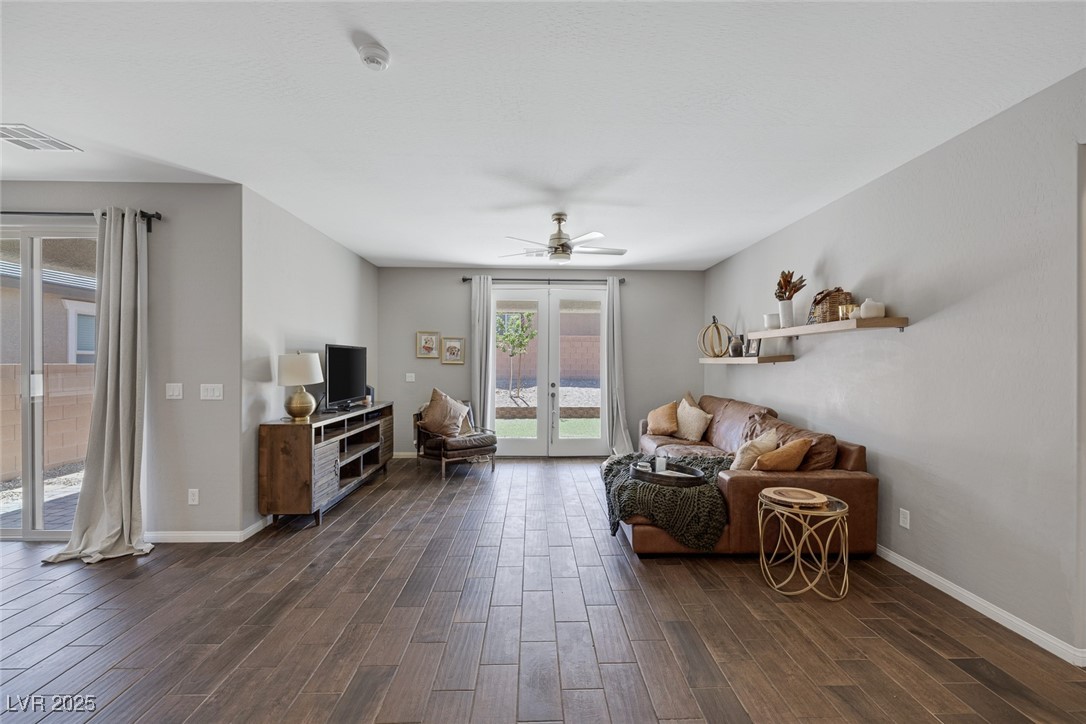 7111 Stanley Frederick Street Property Photo 22