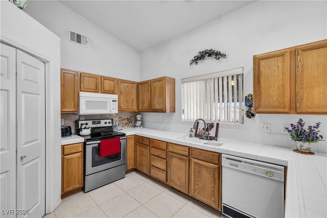 1230 Bruce Street Property Photo 10