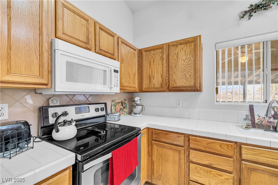 1230 Bruce Street Property Photo 13
