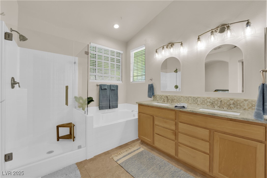 7565 Trickling Wash Drive Property Photo 16