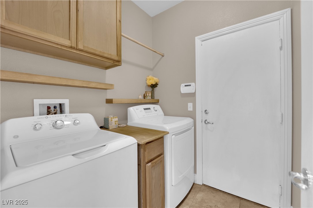 7565 Trickling Wash Drive Property Photo 21