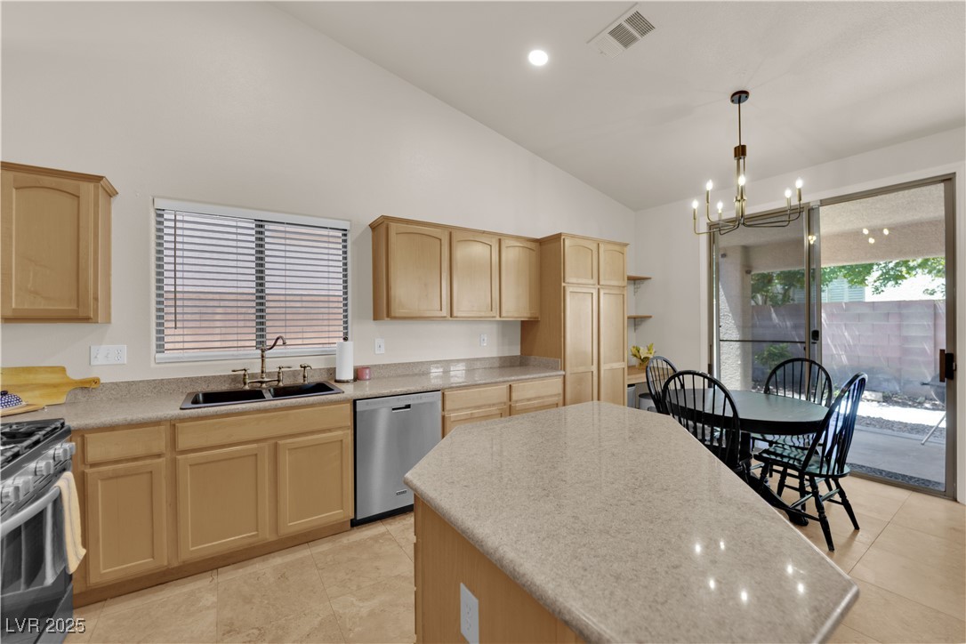 7565 Trickling Wash Drive Property Photo 27