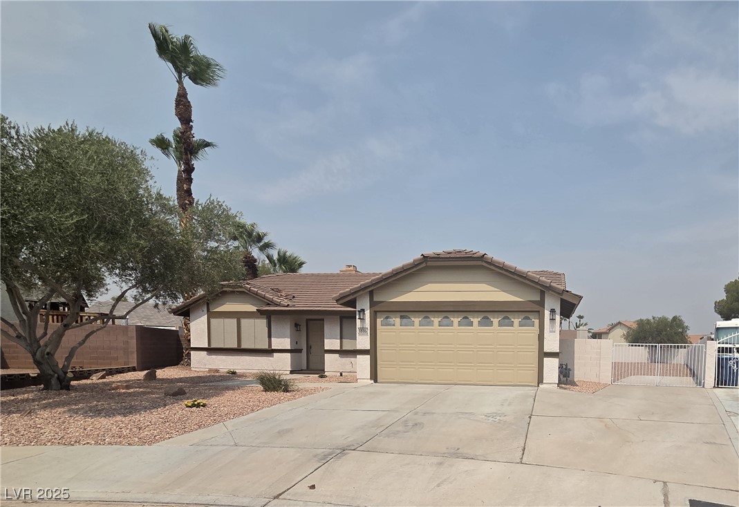 1816 Mazzanti Way Property Photo 2