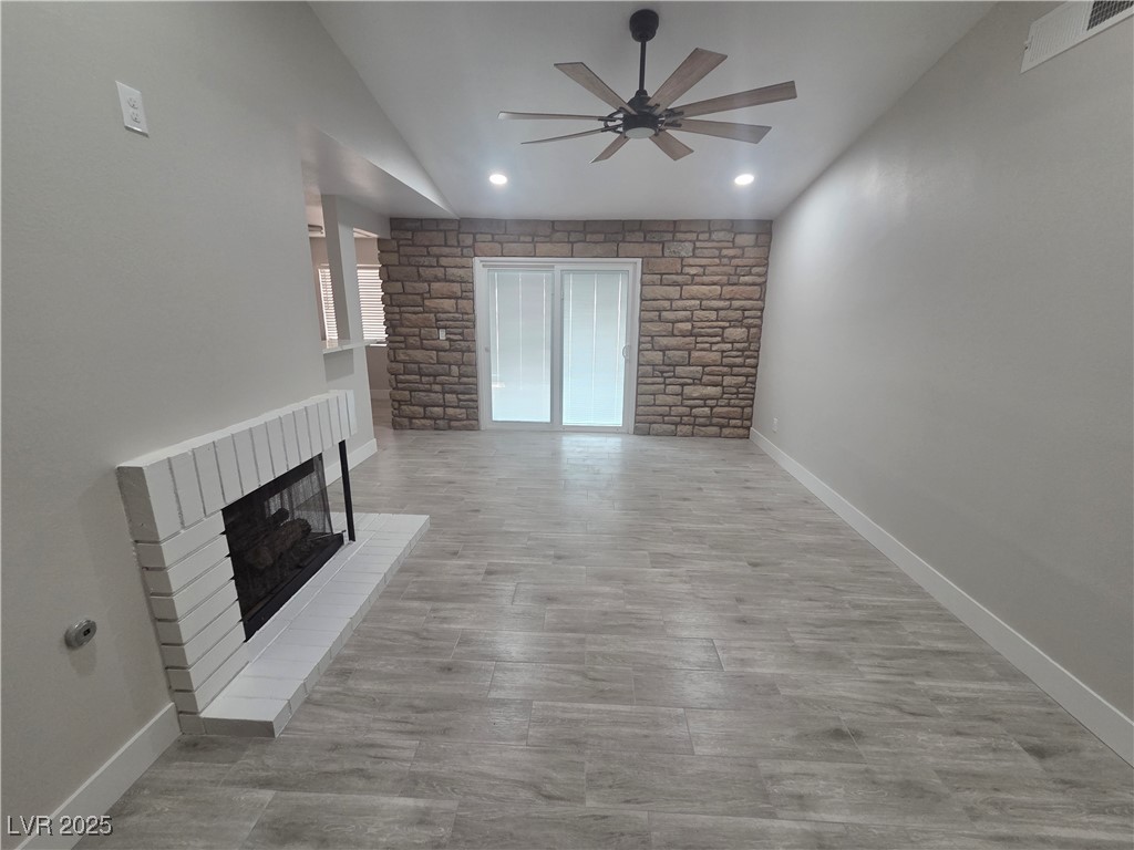 1816 Mazzanti Way Property Photo 8