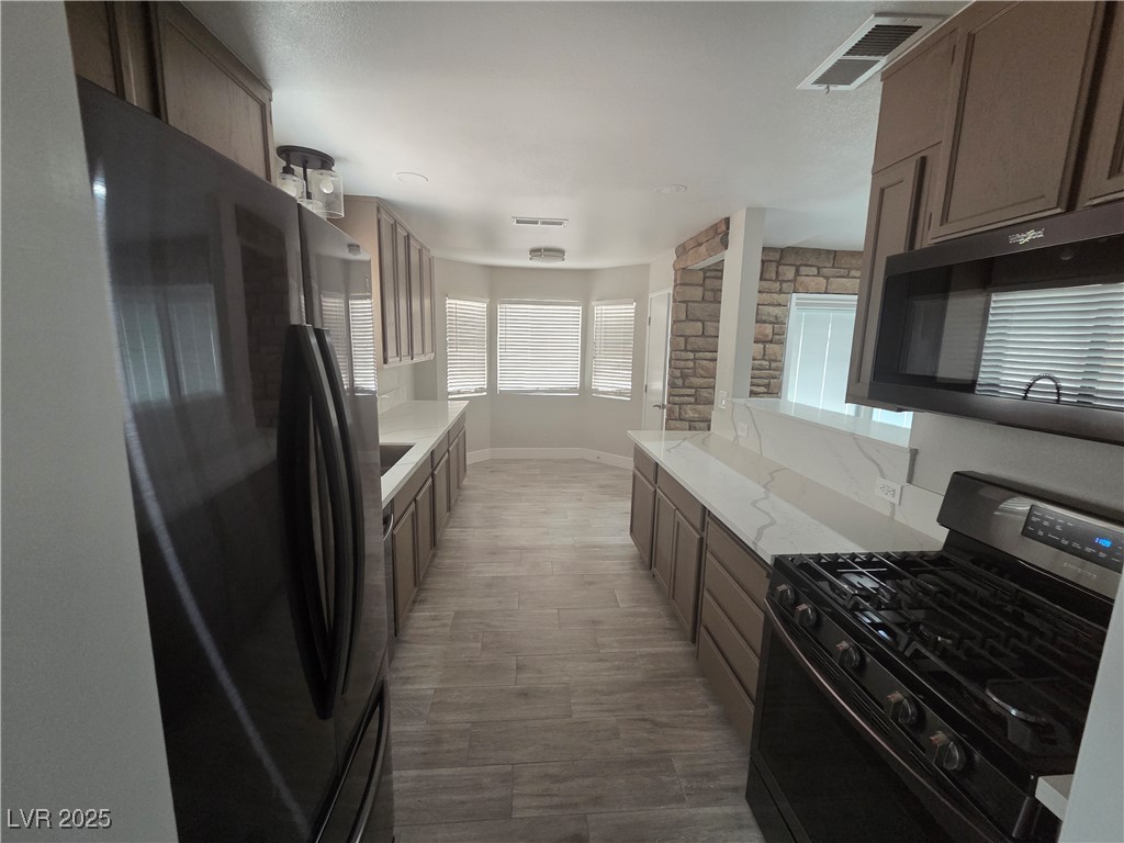 1816 Mazzanti Way Property Photo 12