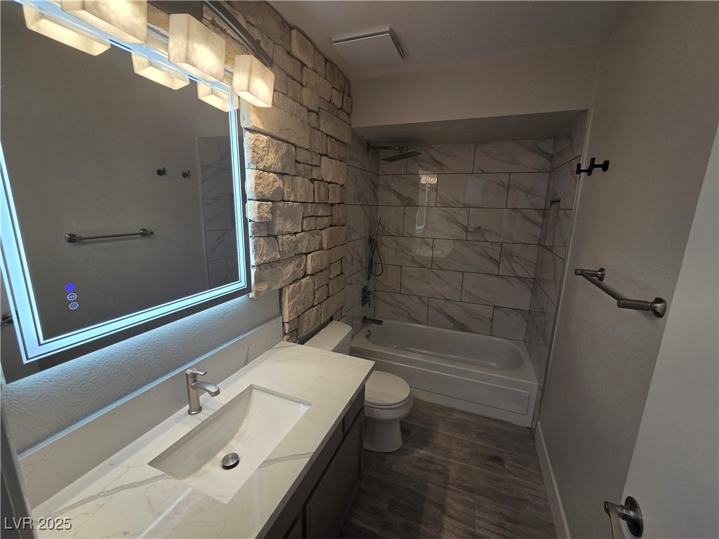 1816 Mazzanti Way Property Photo 21