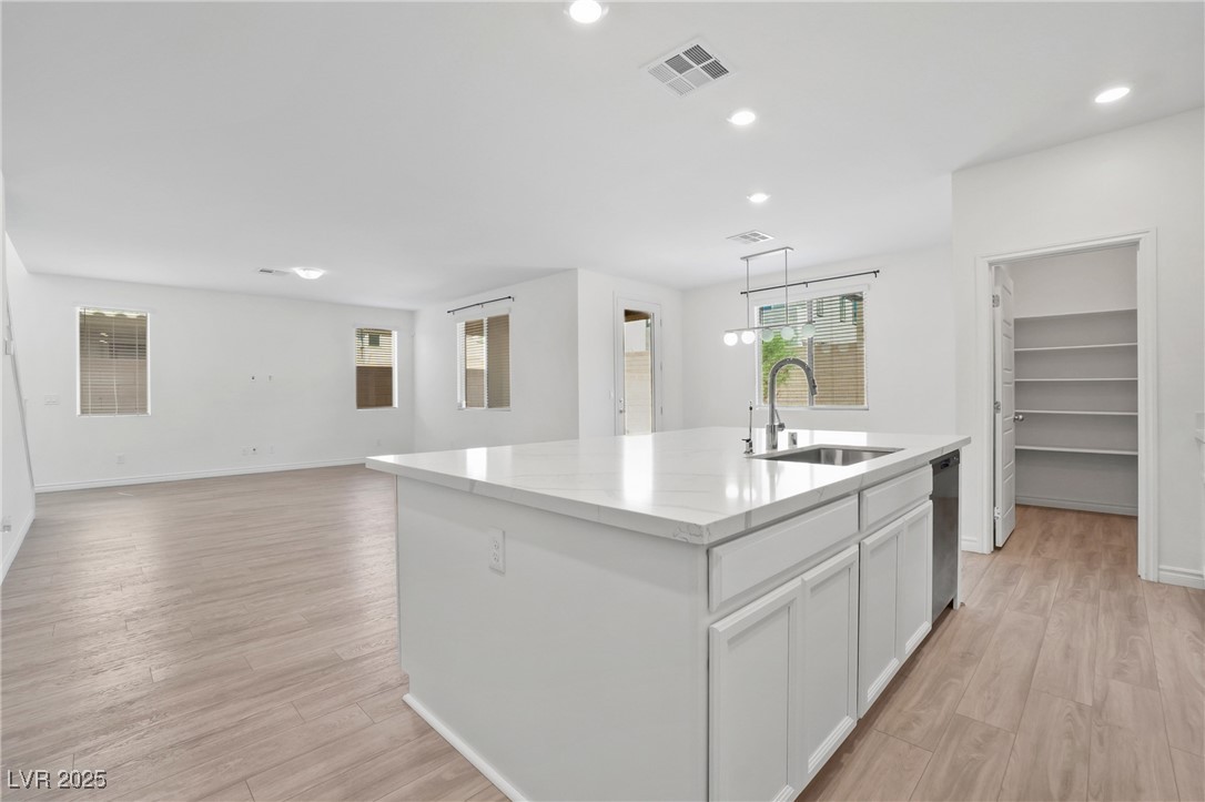 1118 Junipine Avenue Property Photo 2