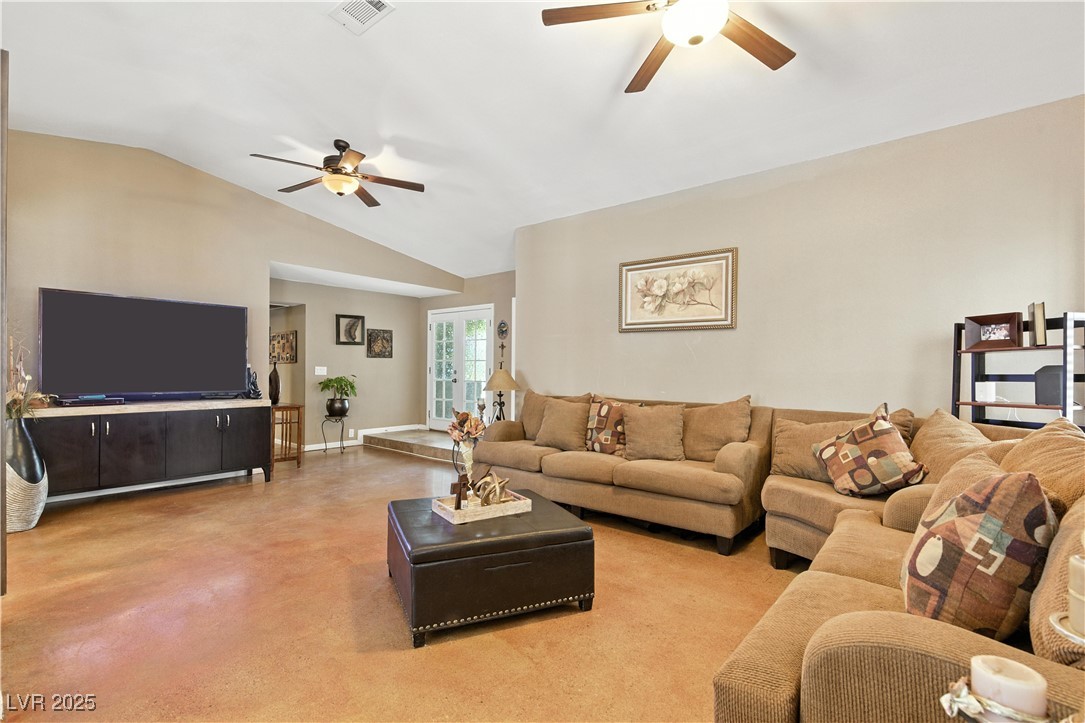 2410 Bonita Lane Property Photo 12