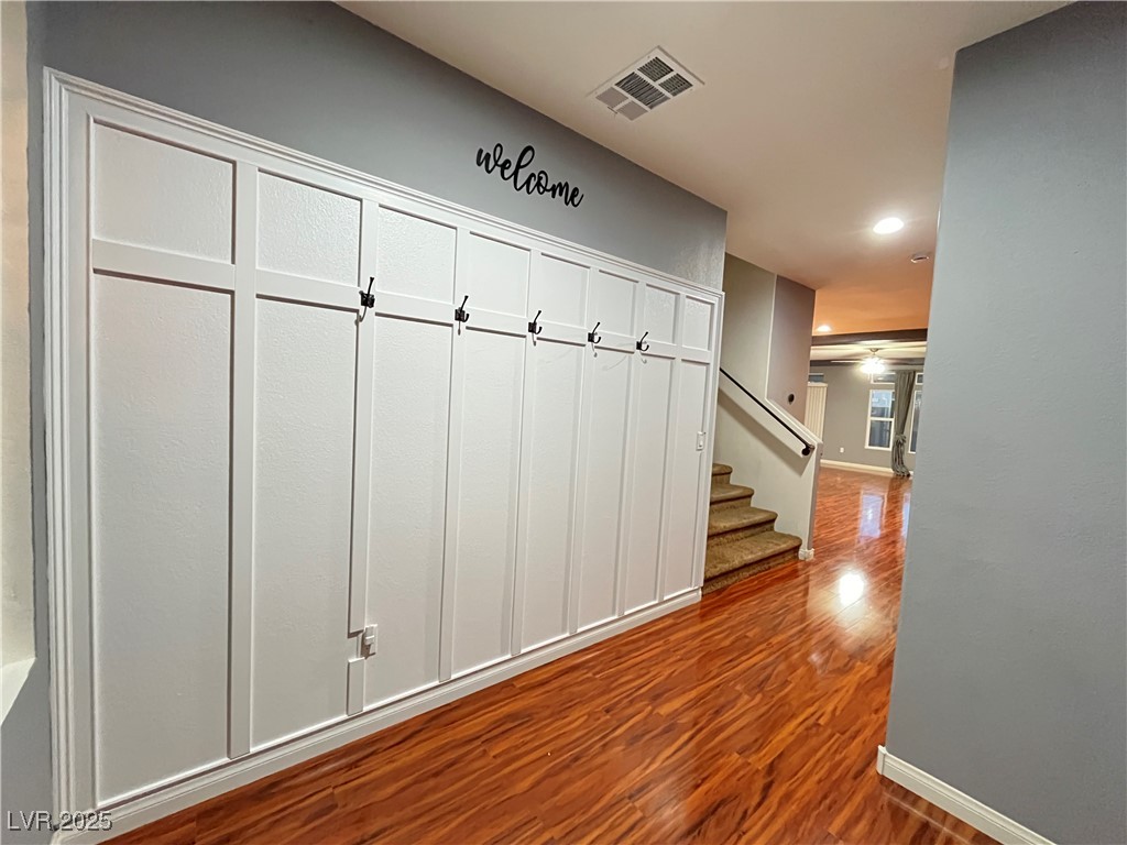 5280 Tulip Hill Avenue Property Photo 2