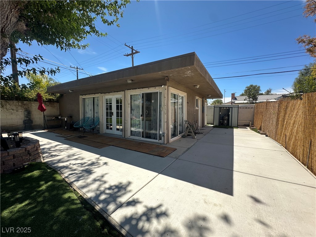 2505 Laurie Drive D Property Photo 1