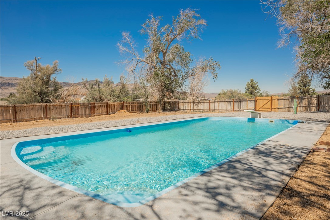 5670 Palora Street Property Photo 11