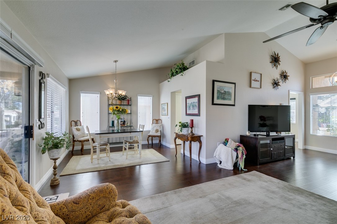 8808 Litchfield Avenue Property Photo 6