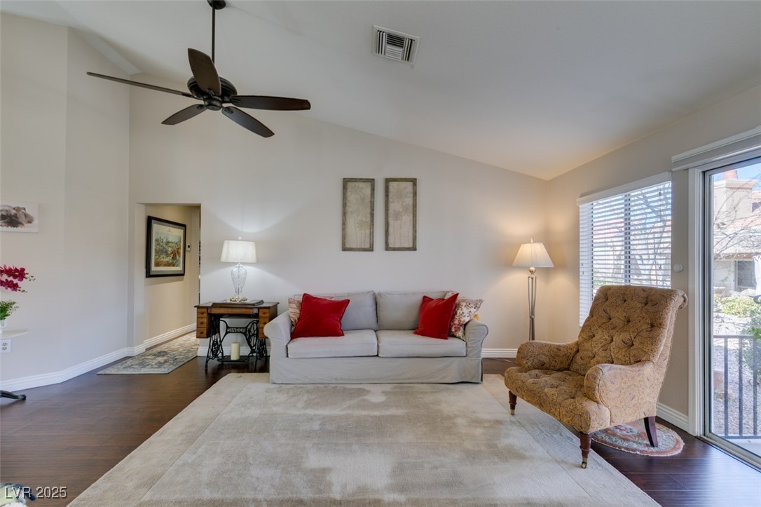 8808 Litchfield Avenue Property Photo 12