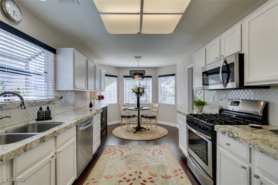 8808 Litchfield Avenue Property Photo 23