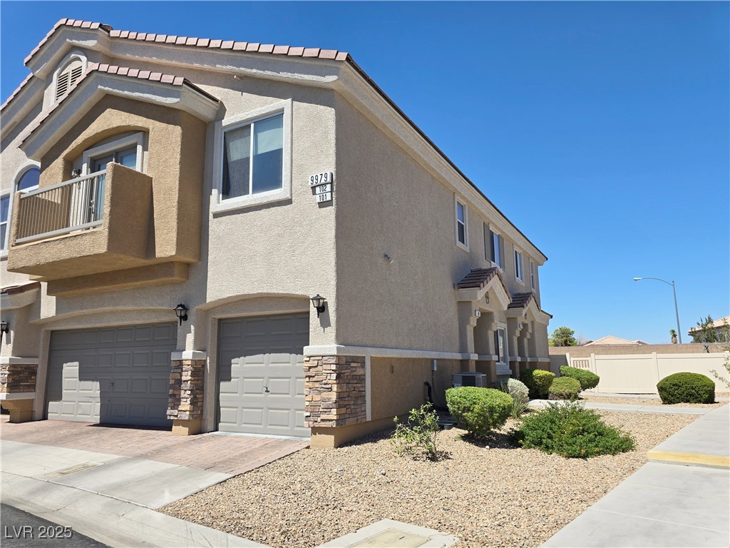9979 Government Point Way 101 Property Photo 2