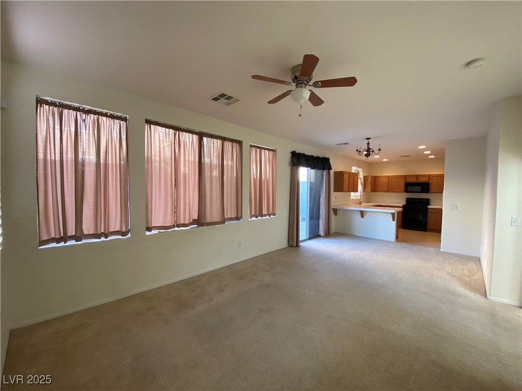 1850 Bayhurst Avenue Property Photo 4