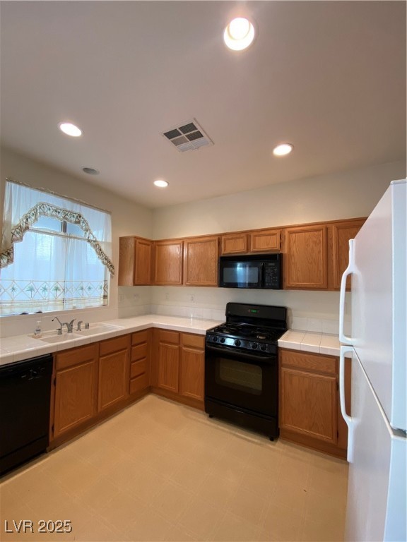 1850 Bayhurst Avenue Property Photo 8