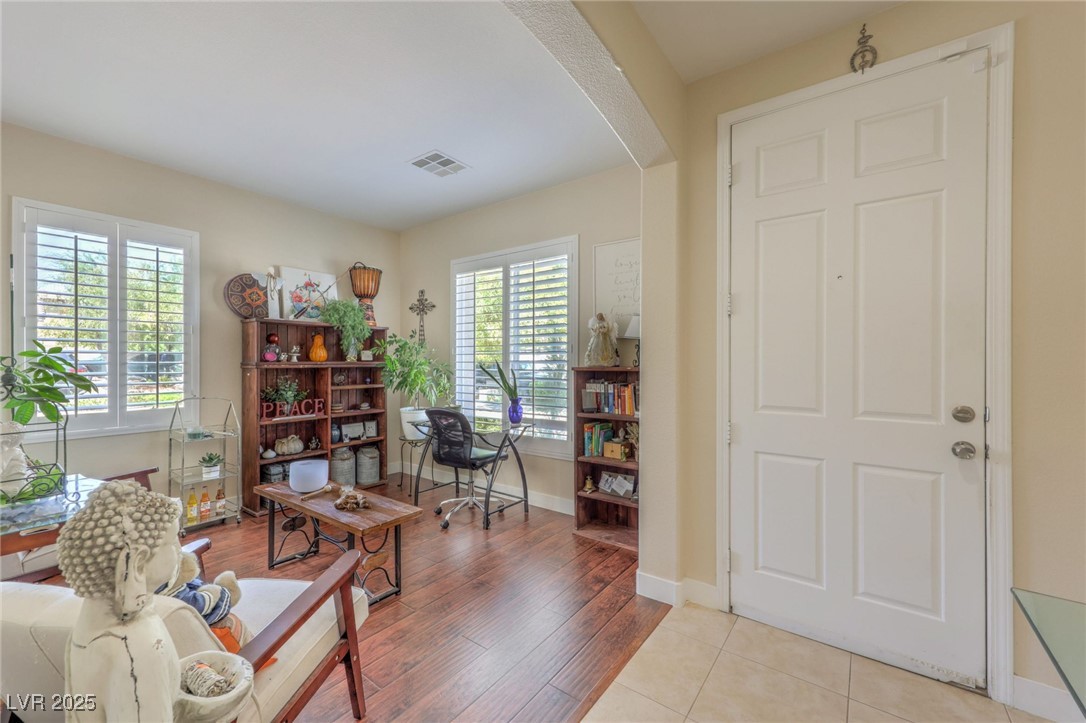 4925 Goldfield Street Property Photo 5
