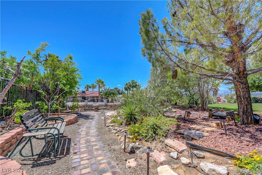 853 Morning Sun Court Property Photo 28