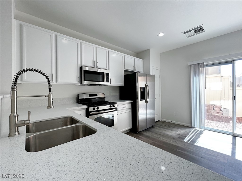 897 Blushing Rose Place Property Photo 7