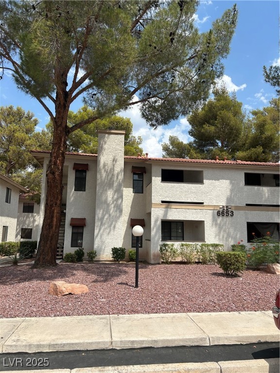6653 West Tropicana Avenue 201 Property Photo 1