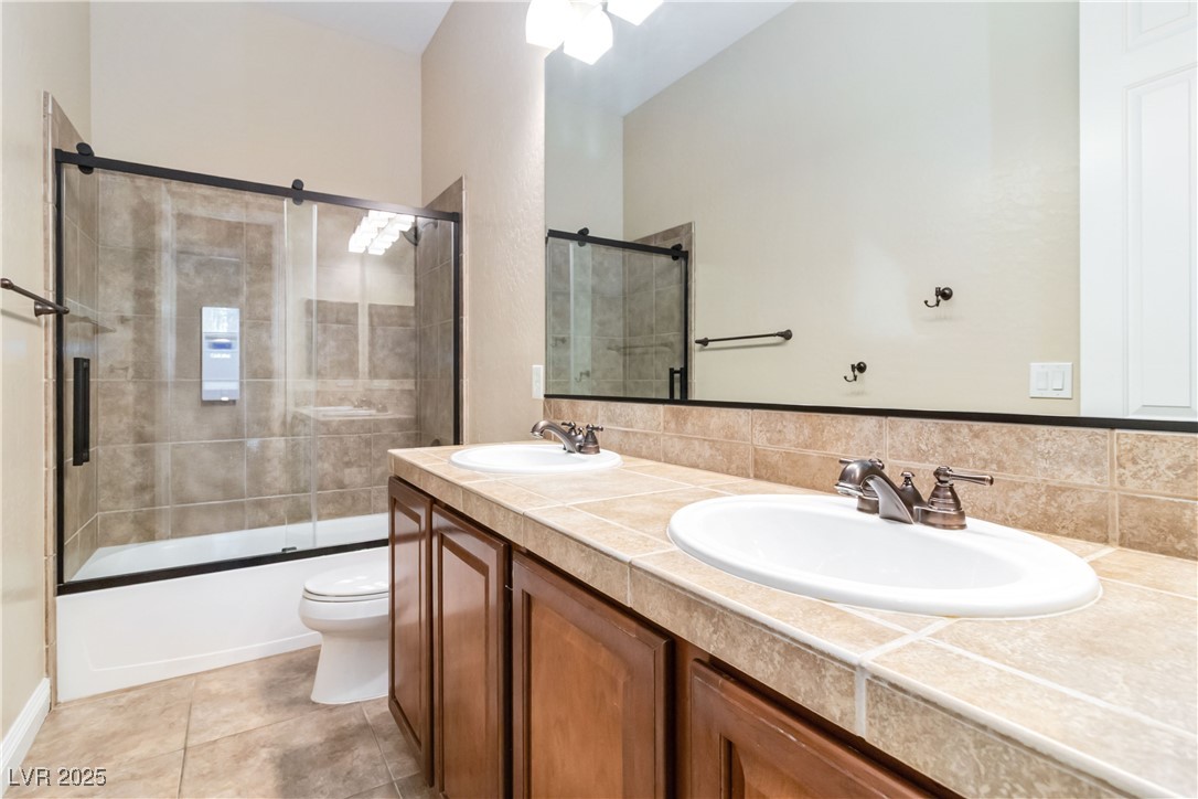 3513 Frigatebird Lane Property Photo 31