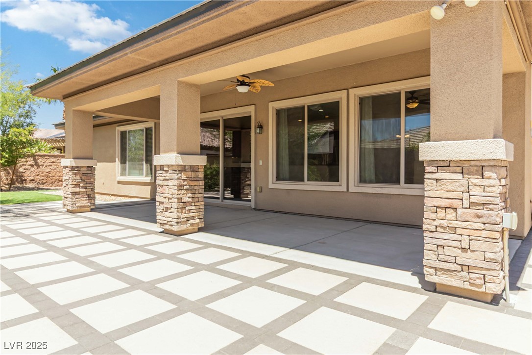 3513 Frigatebird Lane Property Photo 40