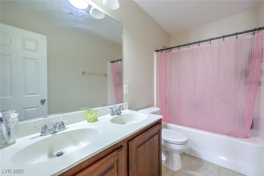 4925 Goldfield Street Property Photo 16