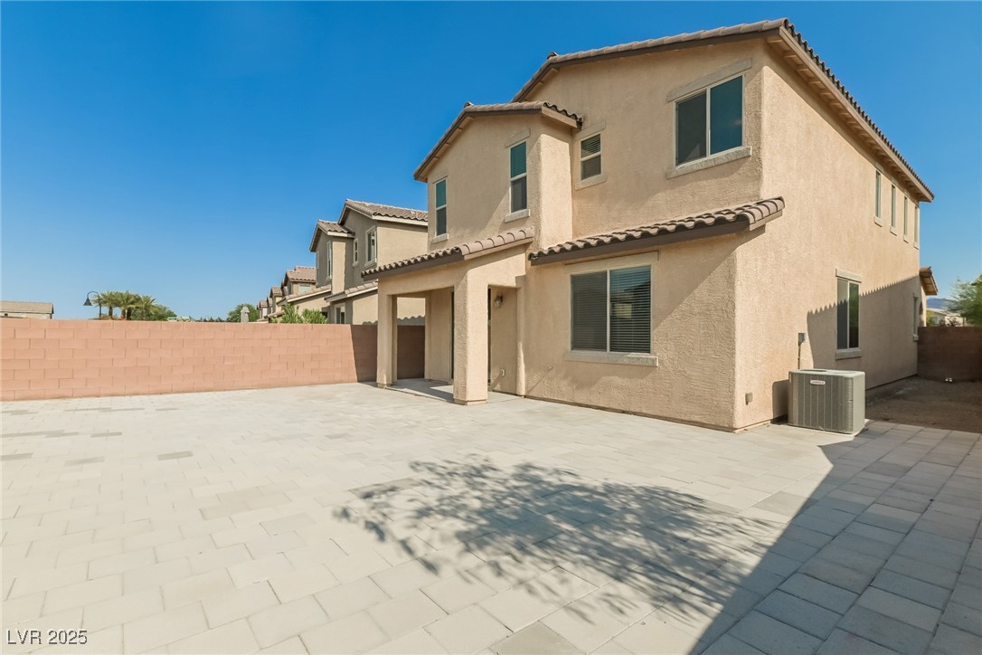 6354 Point Isabel Way Property Photo 18